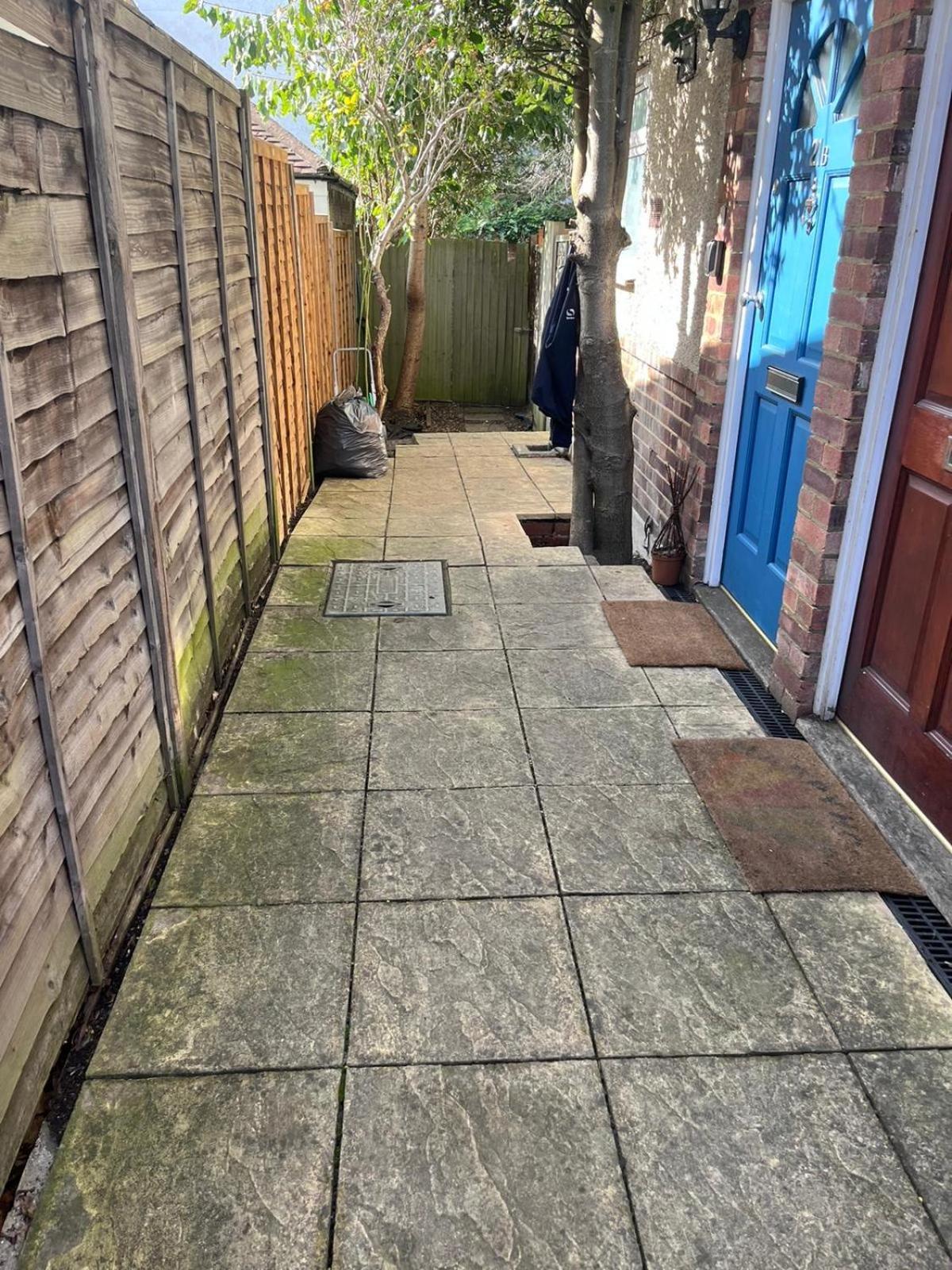 Super Convenient For Central London - Large 2 Double Bed Apartment 30 Seconds Walk To Platform Train Station And 19 Mins To London Waterloo Exteriör bild